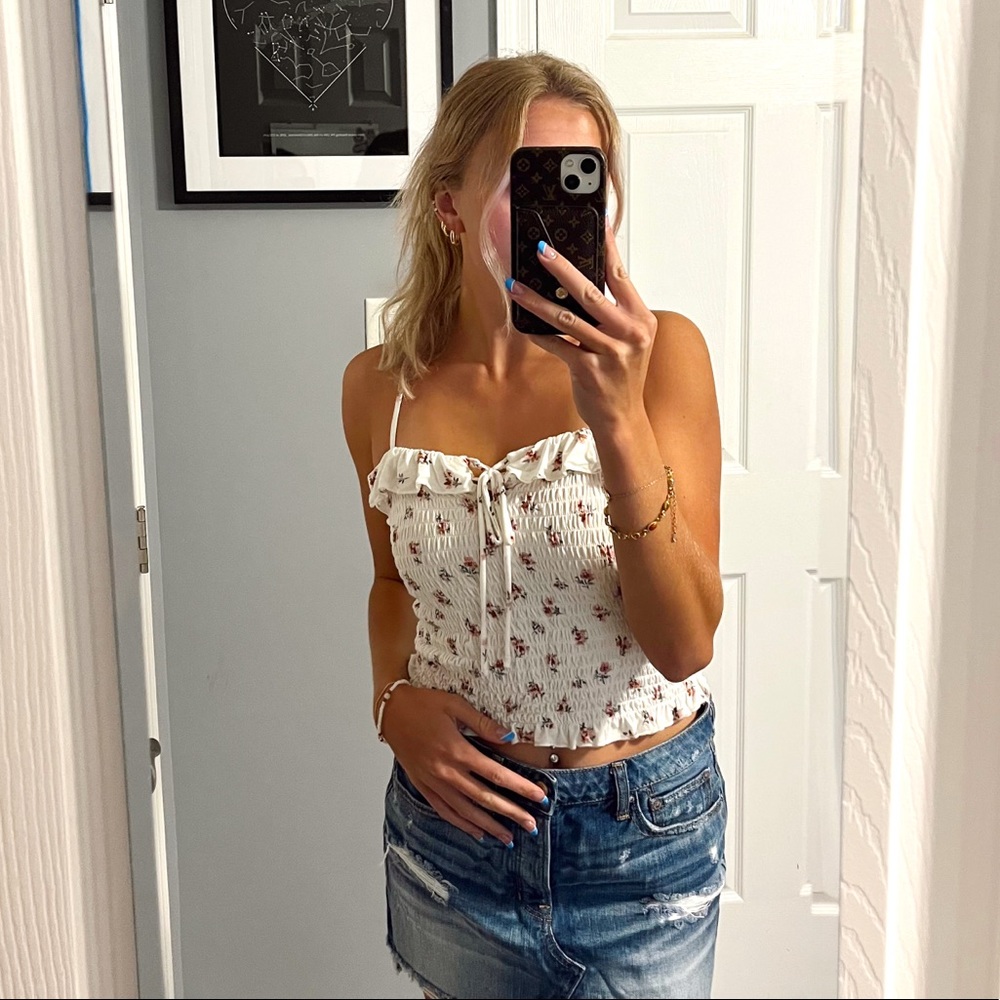 American Eagle White Floral Smocked Tank Top